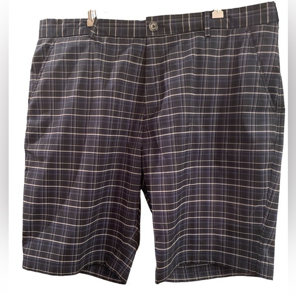 Gordon Cooper Other - Gordon Cooper plaid black and white plaid golf shorts Size 40
